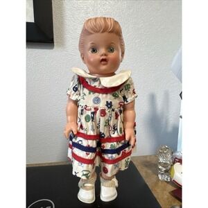 Vintage Rubber Doll Sun Rubber Co.?? 10"